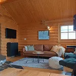 Tunturihelmi Шале Сиоте