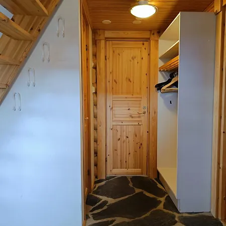 Tunturihelmi Chalet *